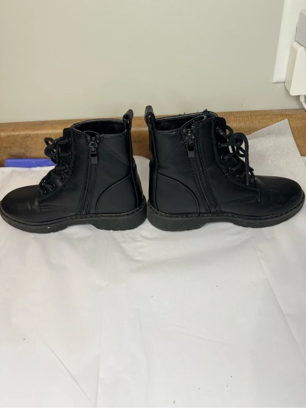 Apakowa Girls Black Quilted Combat Boots Side Zip Lace-Up Size 13